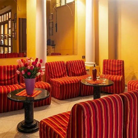 Hotel Caprice 3*