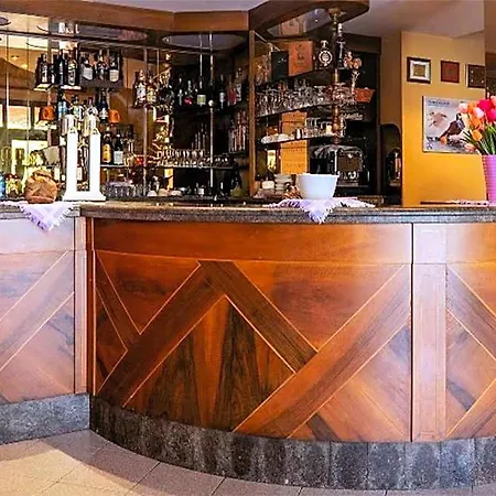 随想酒店 酒店 阿维里亚那